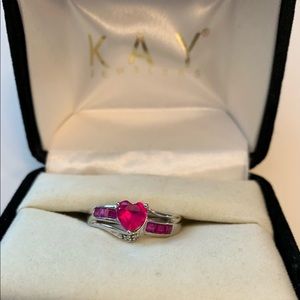 Kay Jewelers Heart Ruby Ring * Size 6 1/2 * Never Worn